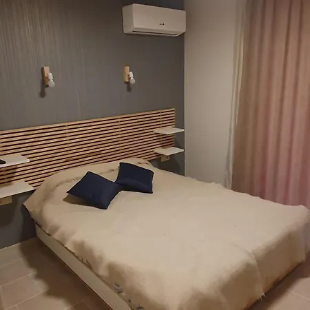 דירה Victor Apartment-for Leisure Or Business *
